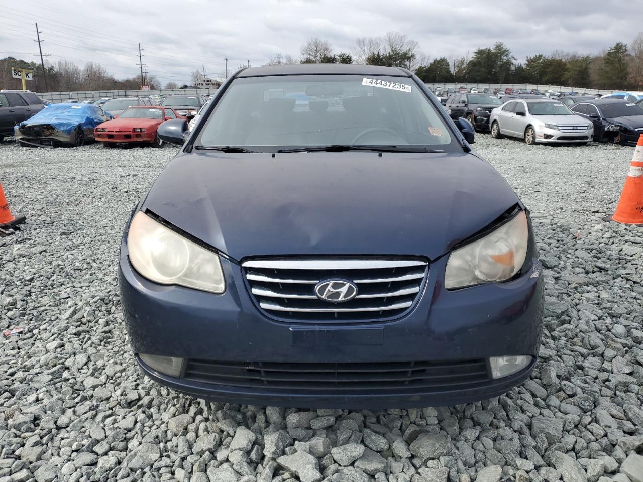2010 Hyundai Elantra - Image 5
