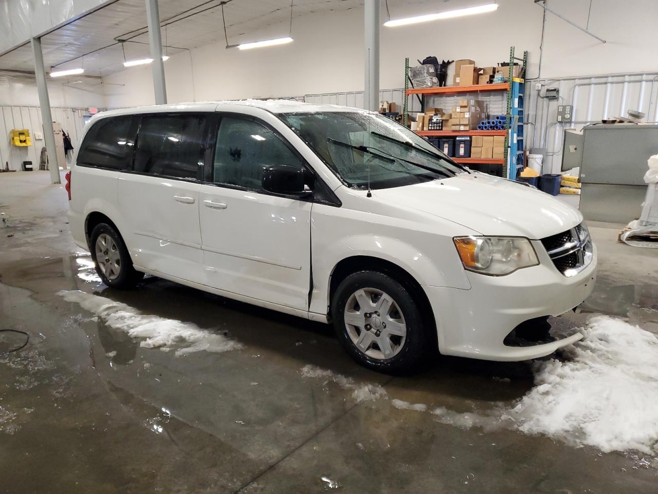 2012 Dodge Caravan - Image 4