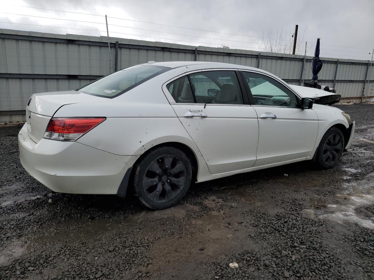 2009 Honda Accord - Image 3