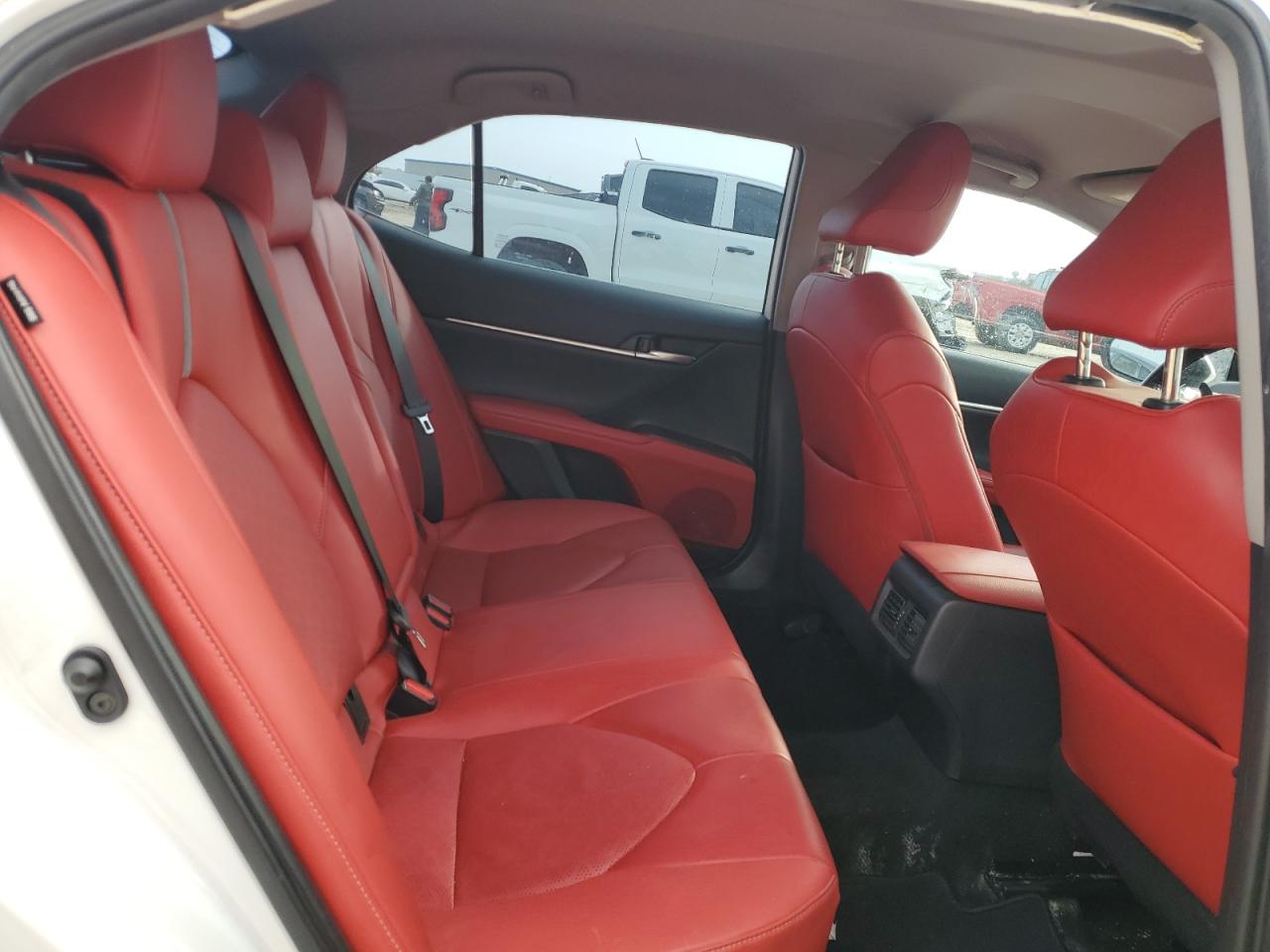 2022 Toyota Camry - Image 10