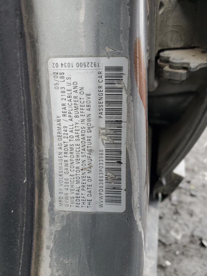 2003 Volkswagen Passat - Image 12