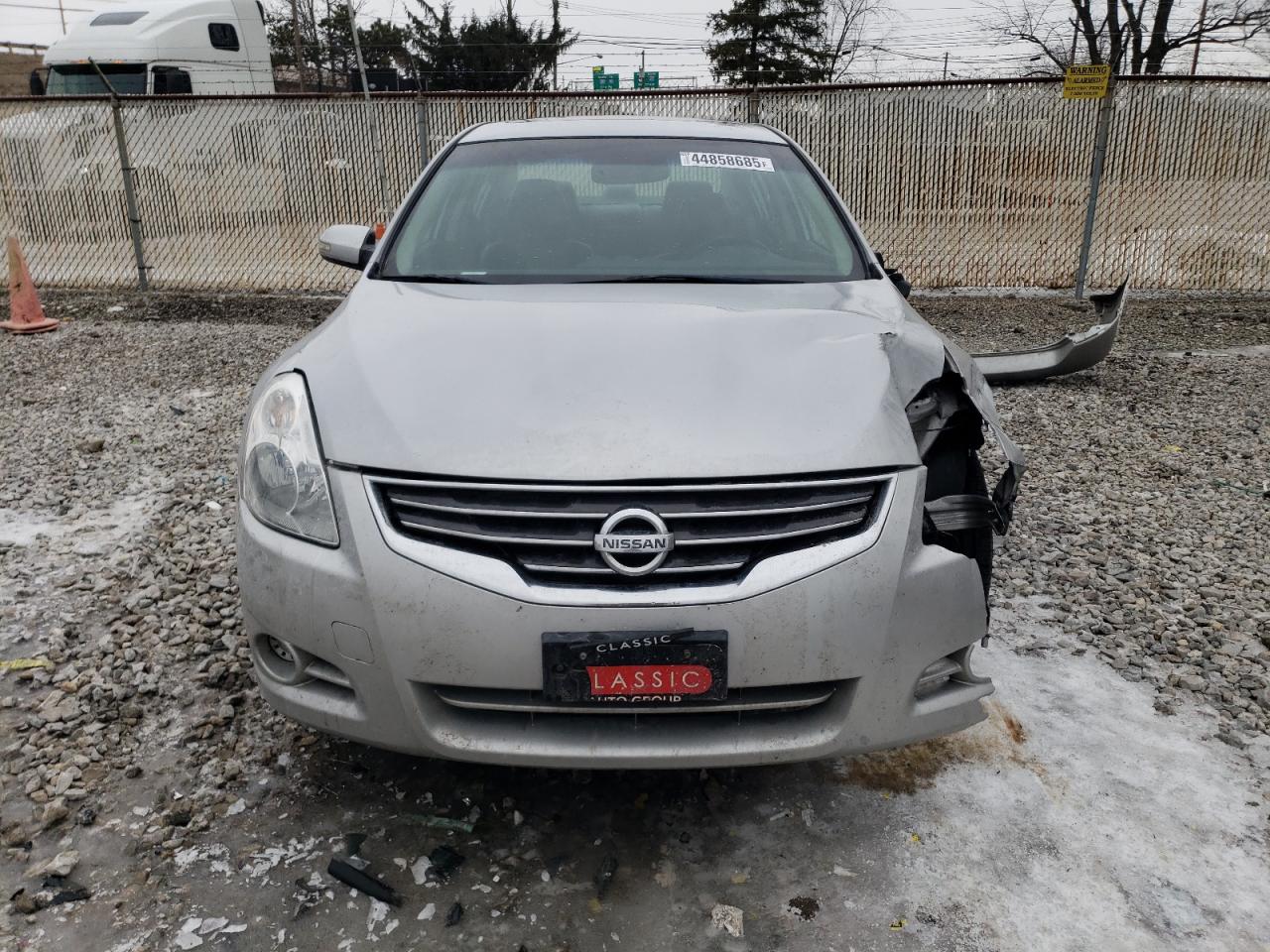 2012 Nissan Altima - Image 5