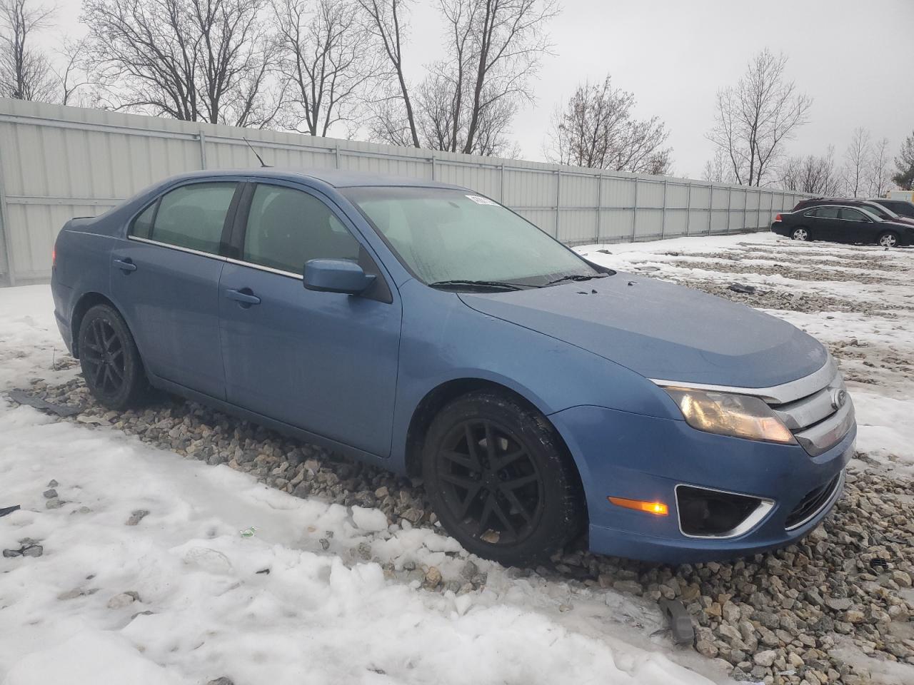 2010 Ford Fusion - Image 4