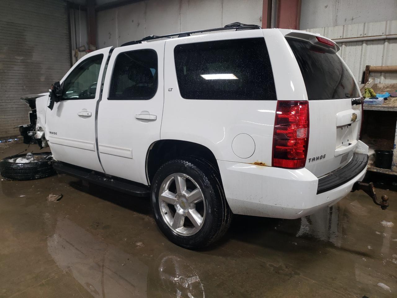 2011 Chevrolet Tahoe - Image 2