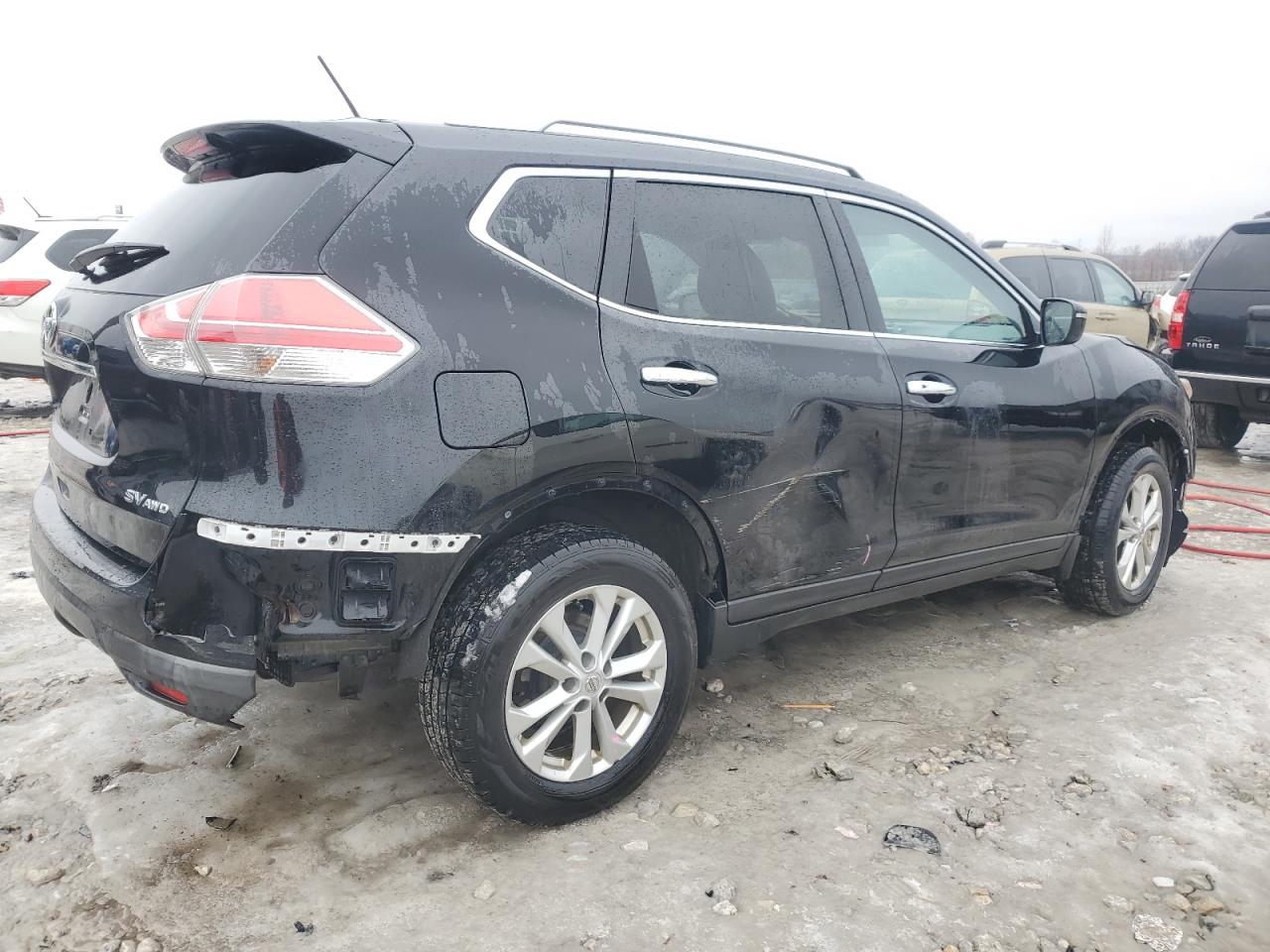 2016 Nissan Rogue - Image 3