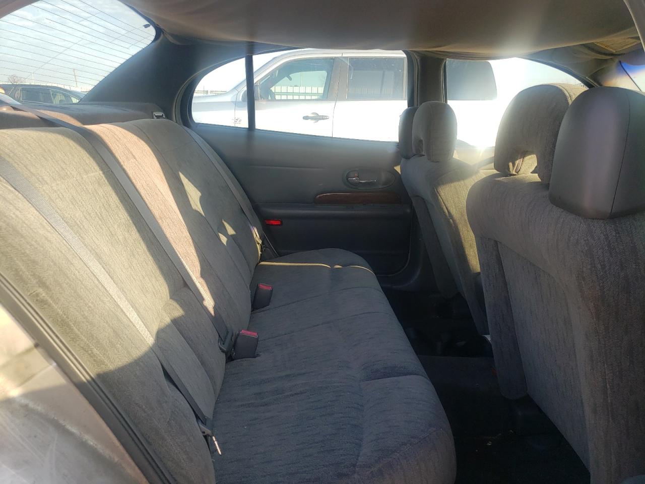 2004 Buick LeSabre - Image 10