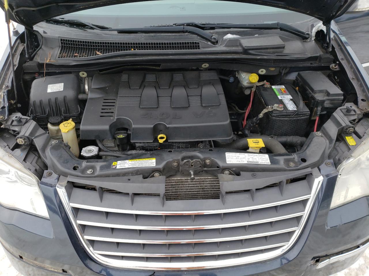 2008 Chrysler Town & Country - Image 12