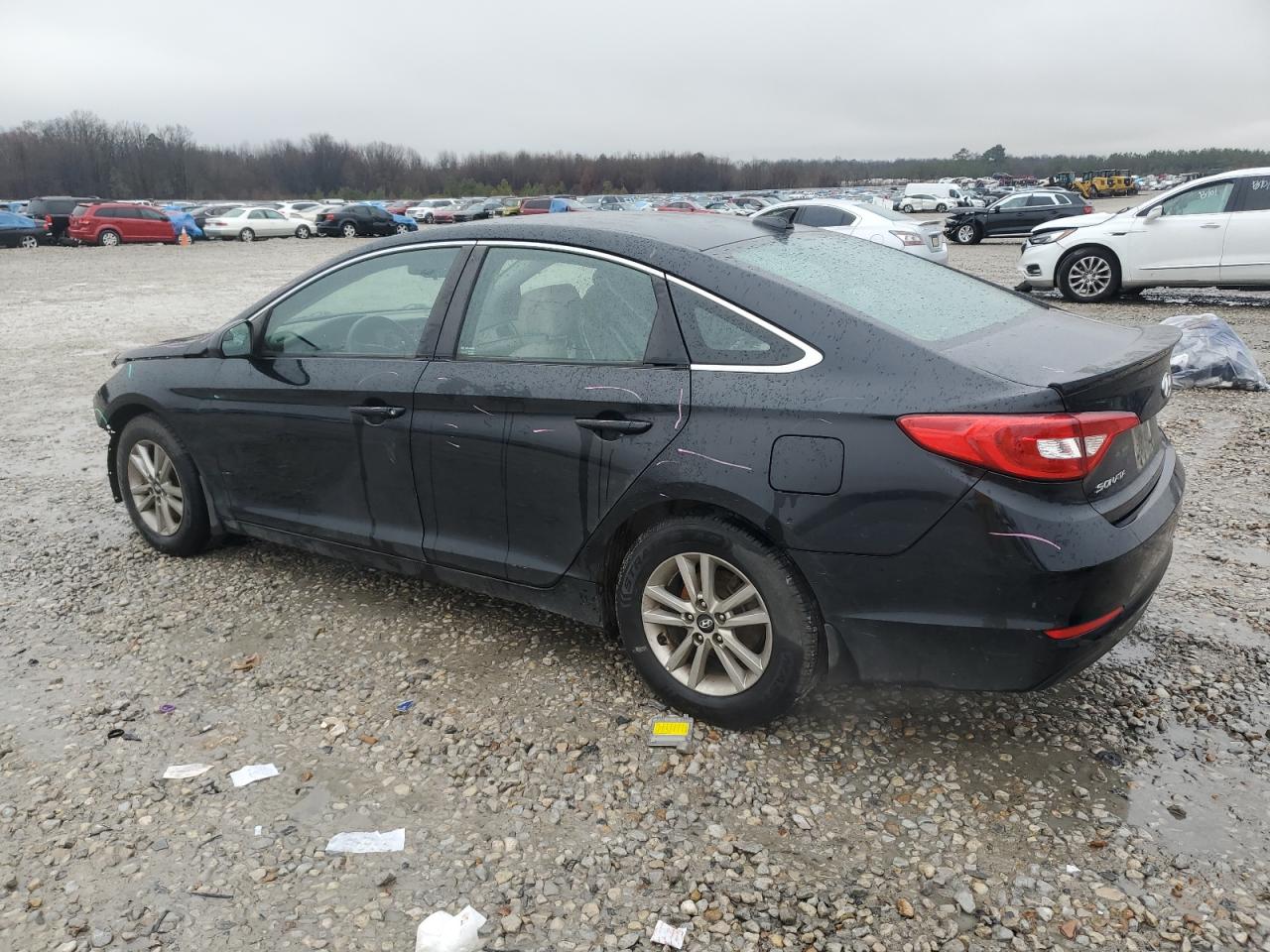 2016 Hyundai Sonata - Image 2
