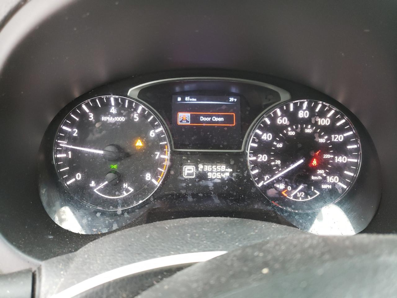 2014 Nissan Altima - Image 9