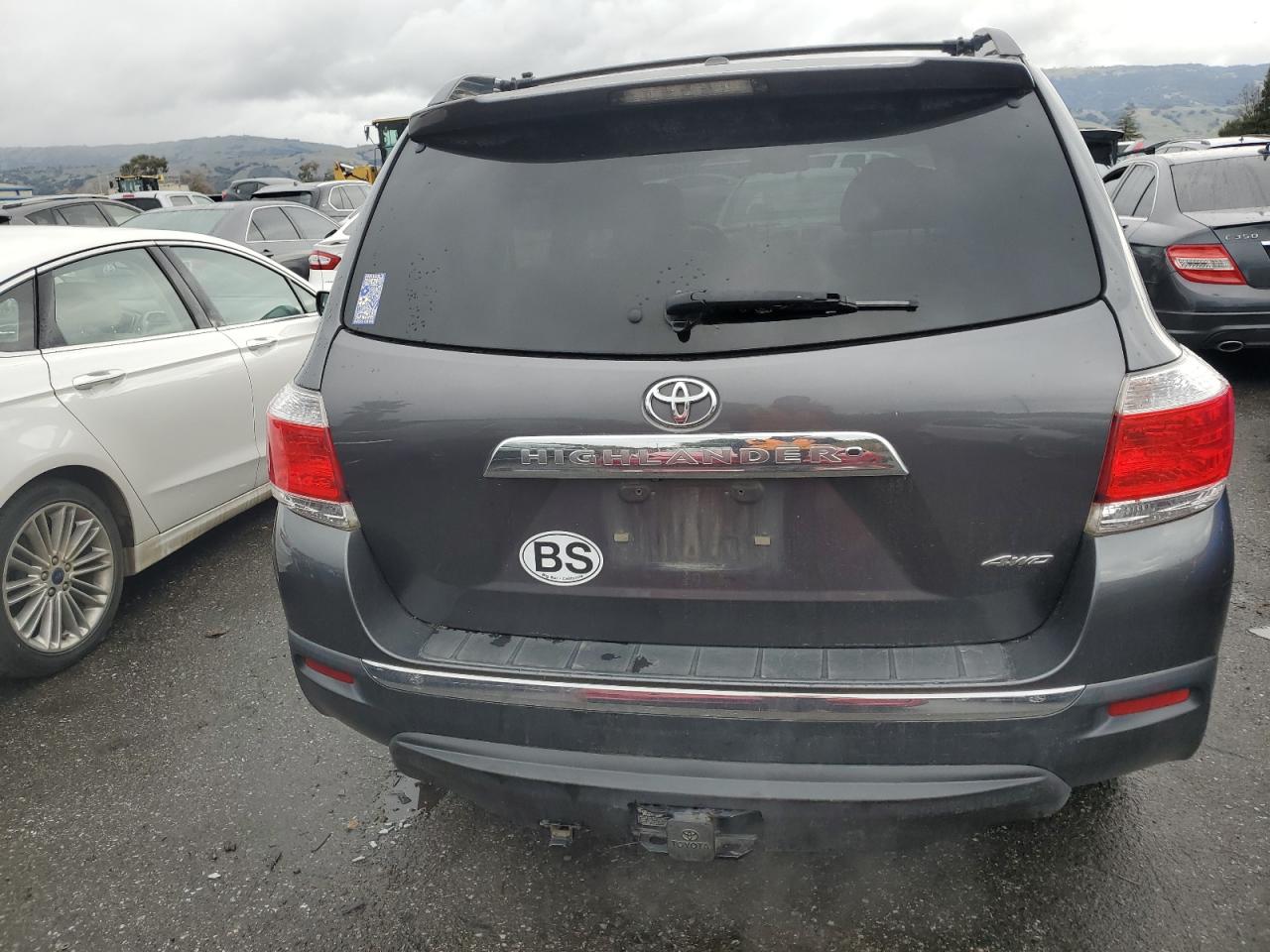 2013 Toyota Highlander - Image 6