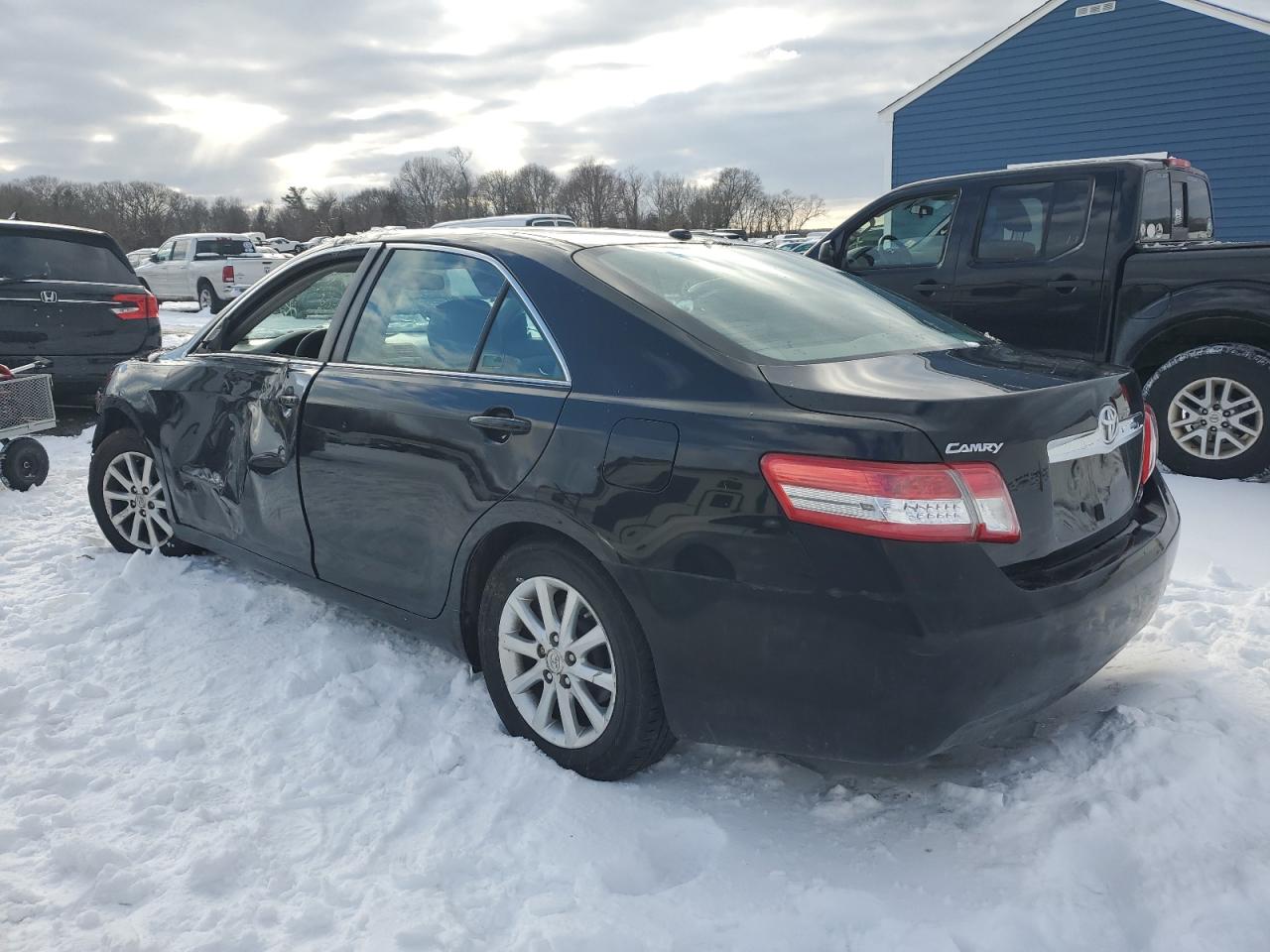 2011 Toyota Camry - Image 2