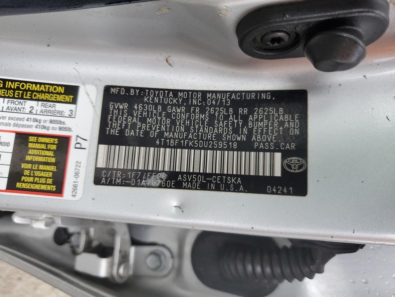 2013 Toyota Camry - Image 13