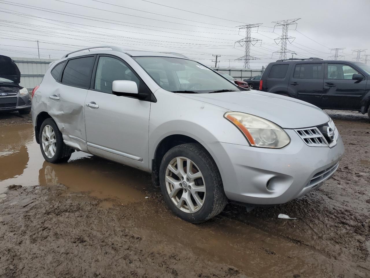 2013 Nissan Rogue - Image 4