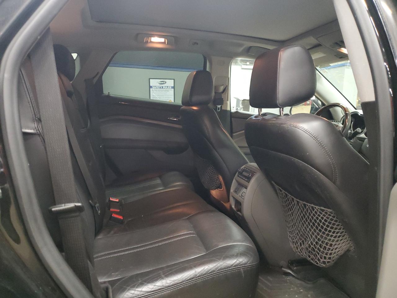 2011 Cadillac SRX - Image 11