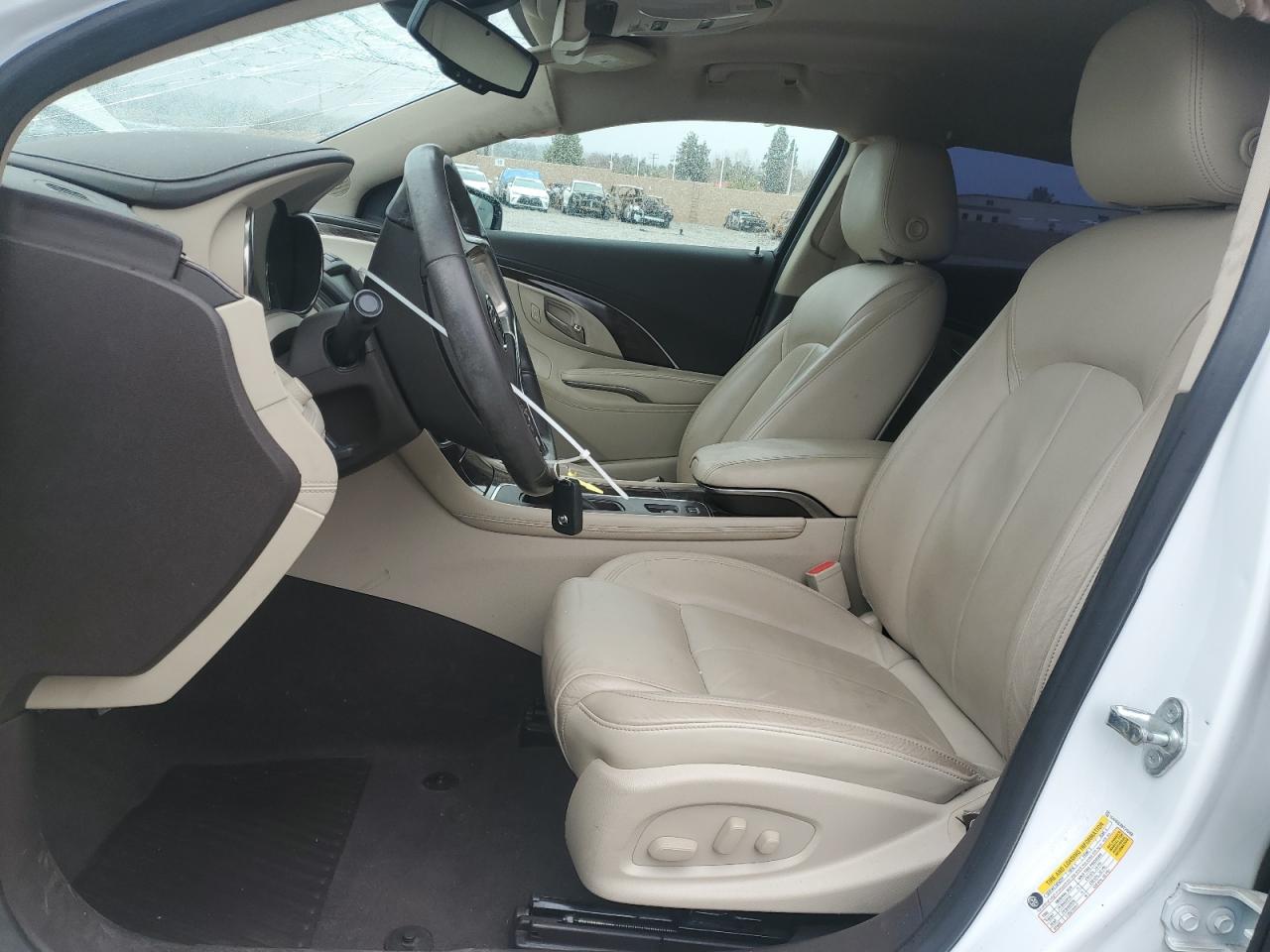 2015 Buick LaCrosse - Image 7