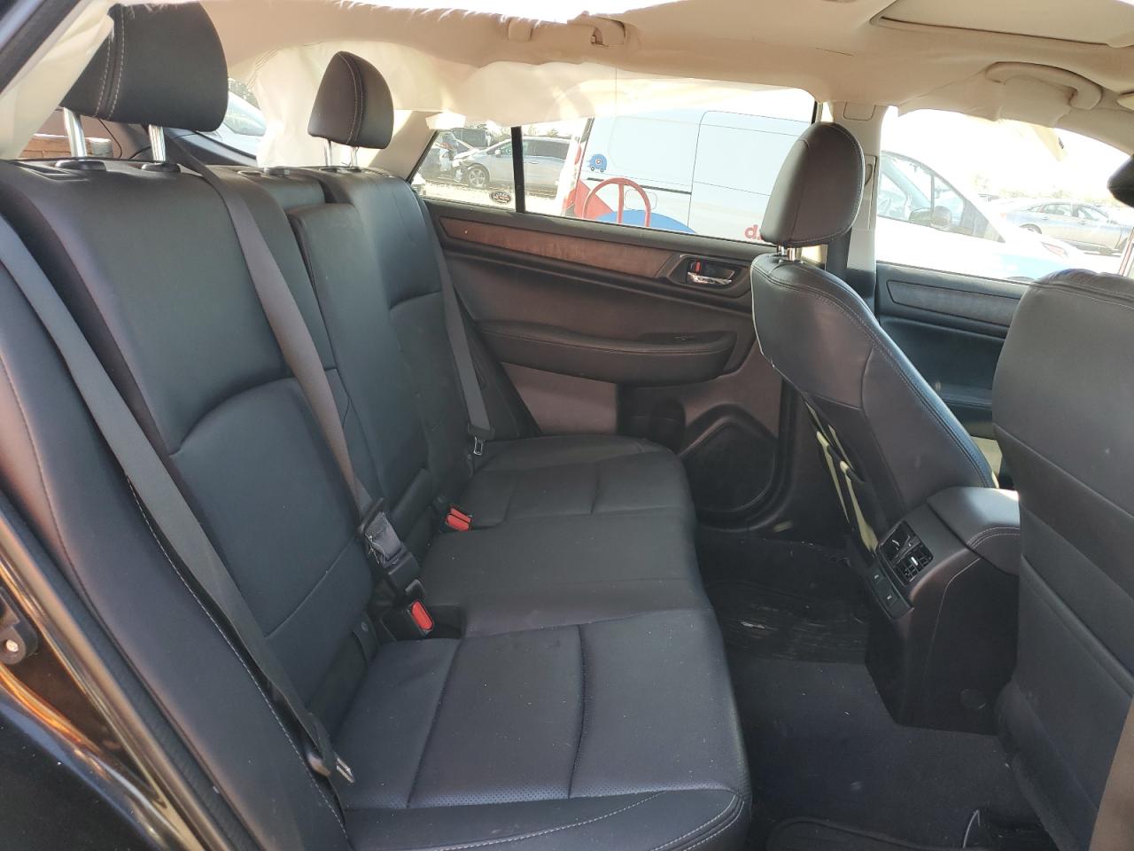 2016 Subaru Outback - Image 11