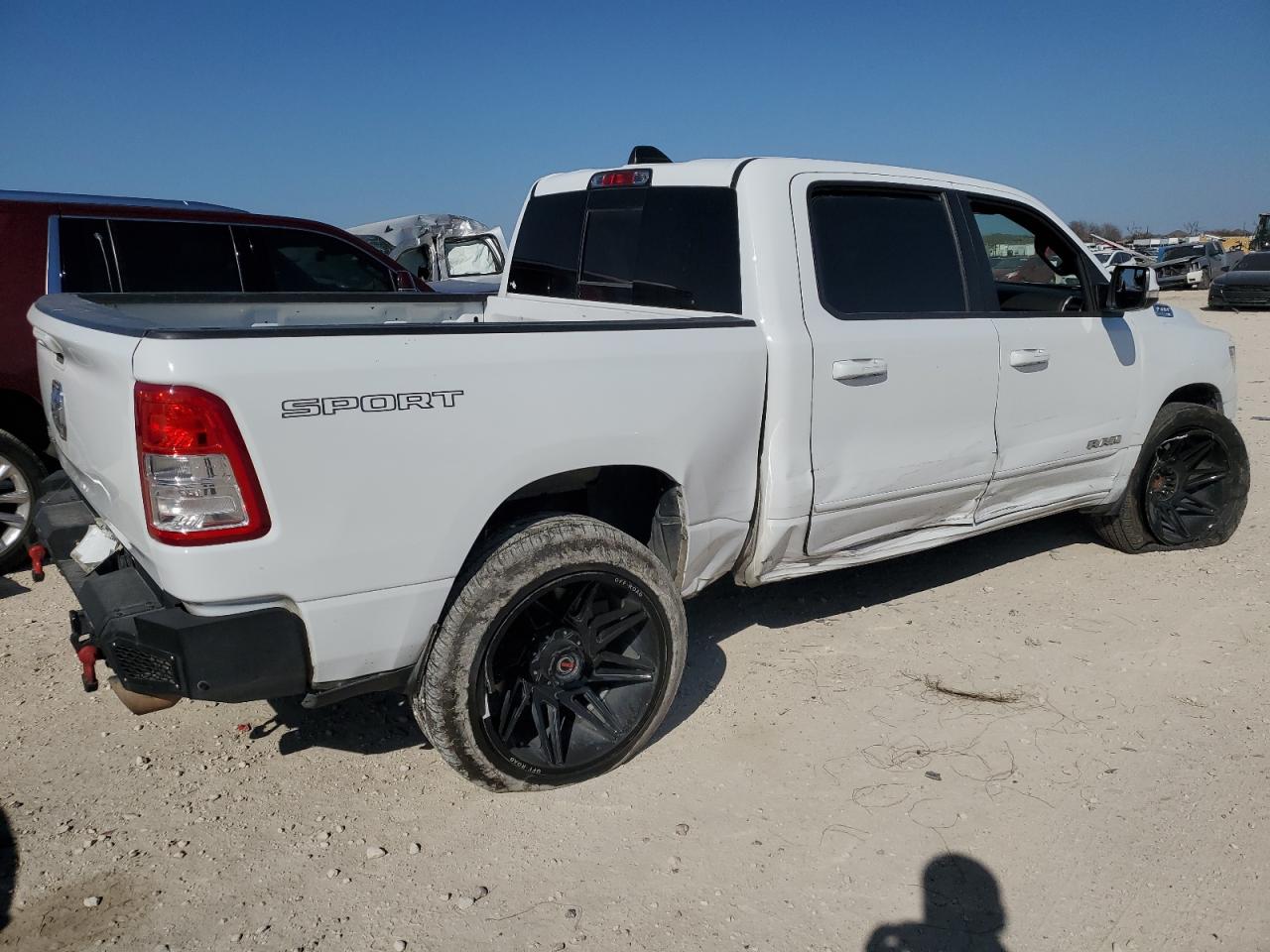 2021 RAM 1500 - Image 3