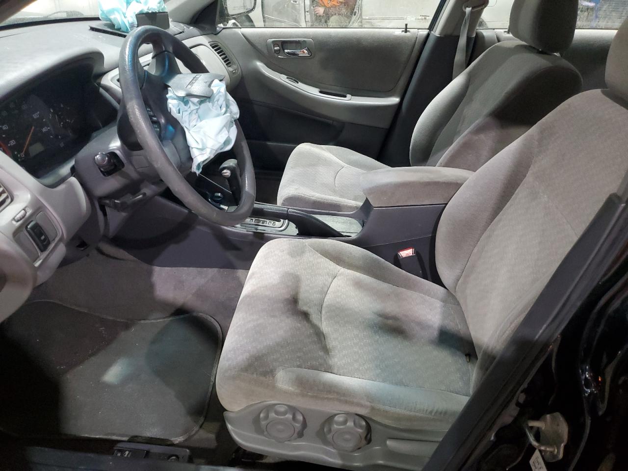 2001 Honda Accord - Image 7