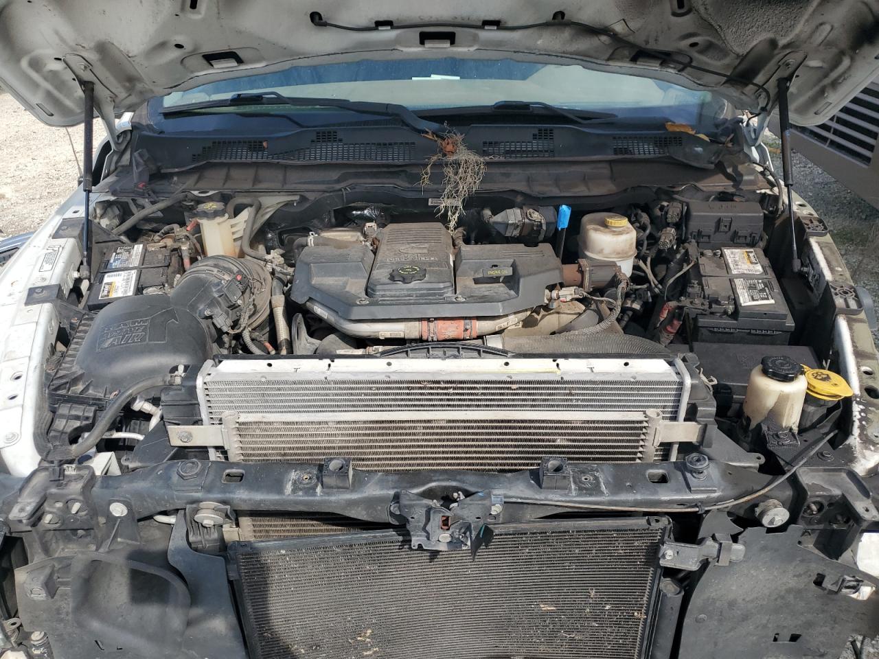 2017 RAM 3500 - Image 11