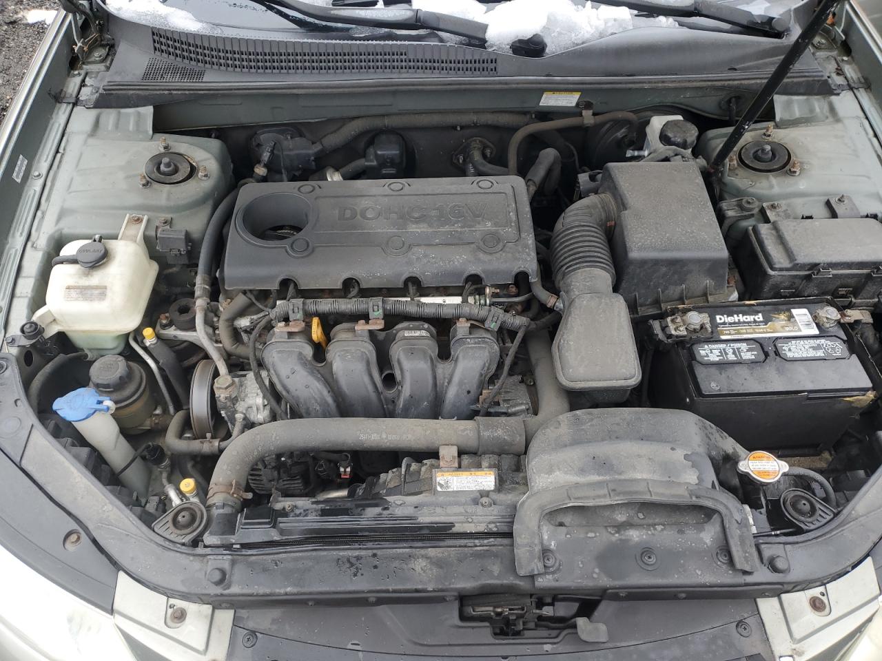 2009 Hyundai Sonata - Image 11