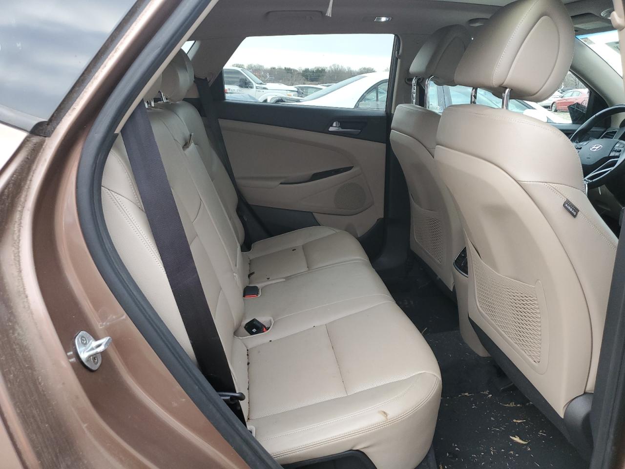 2016 Hyundai Tucson - Image 11