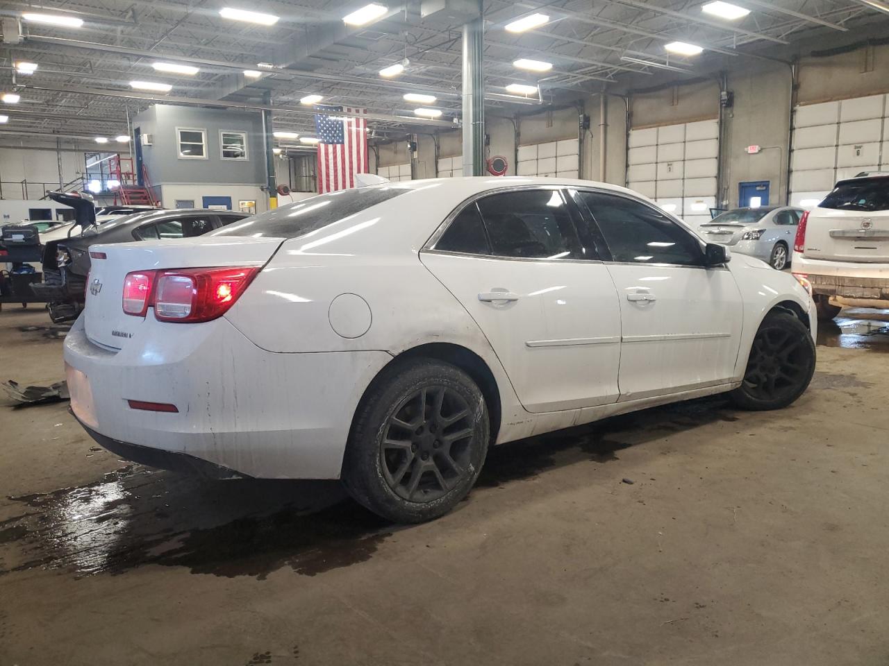 2016 Chevrolet Malibu - Image 3