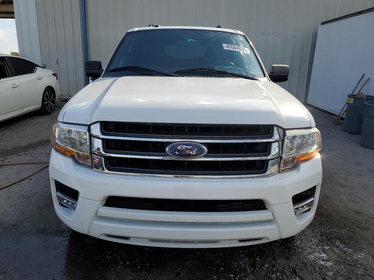 2016 Ford Expedition - Image 5