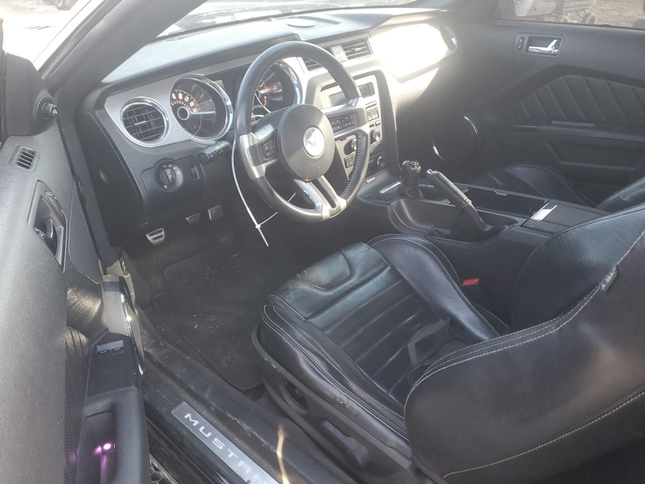 2014 Ford Mustang - Image 8