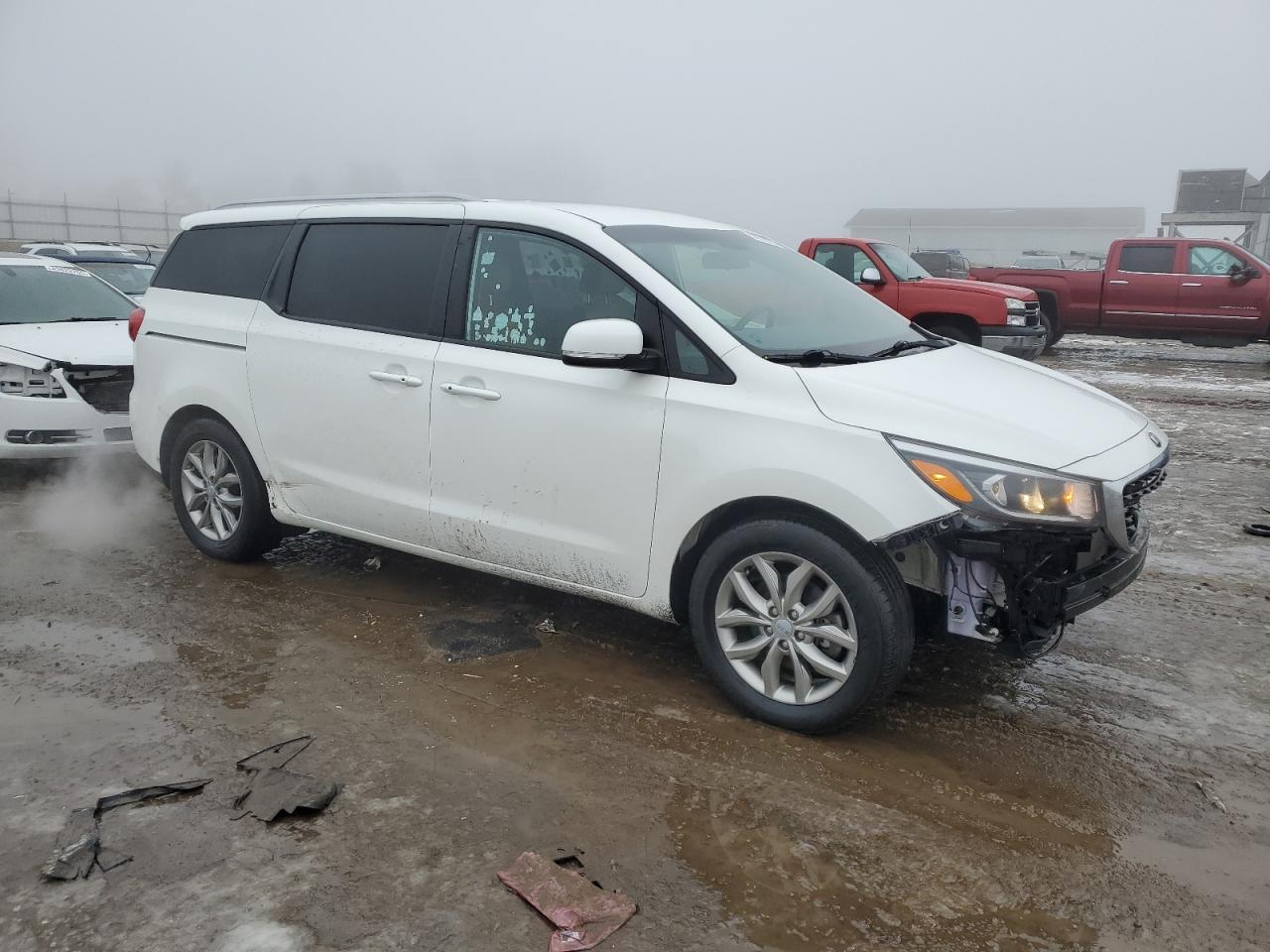 2019 Kia Sedona - Image 4