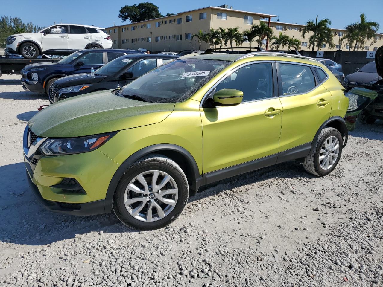 2020 Nissan Rogue - Image 1