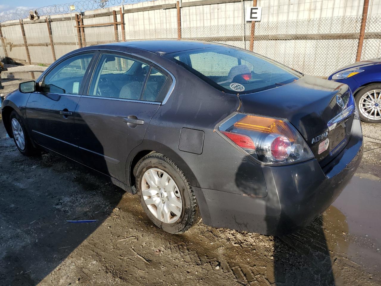 2012 Nissan Altima - Image 2
