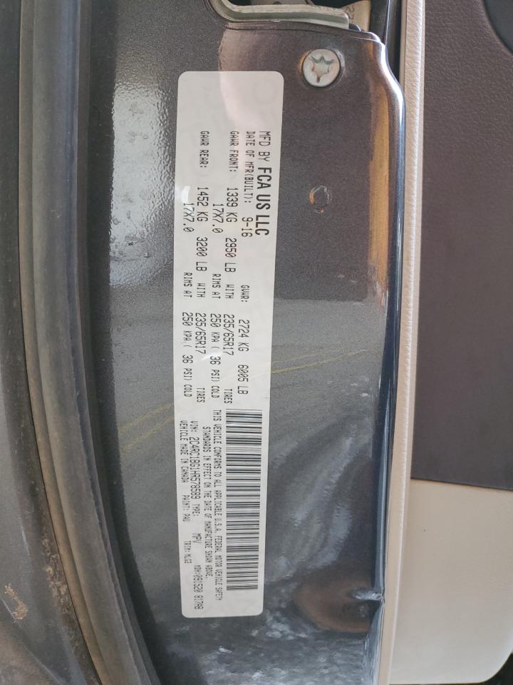 2017 Chrysler Pacifica - Image 13