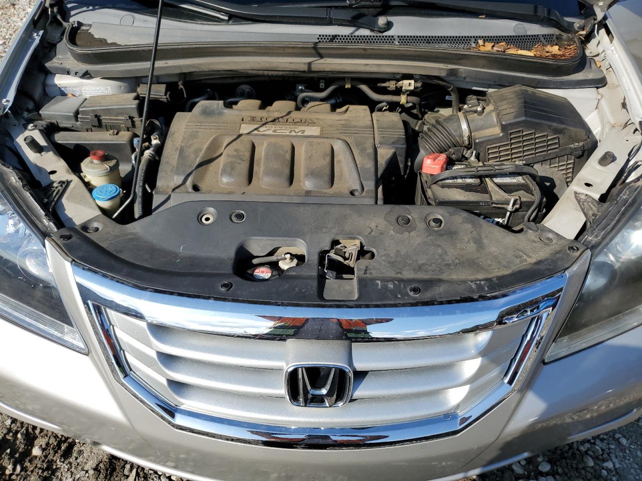 2008 Honda Odyssey - Image 12