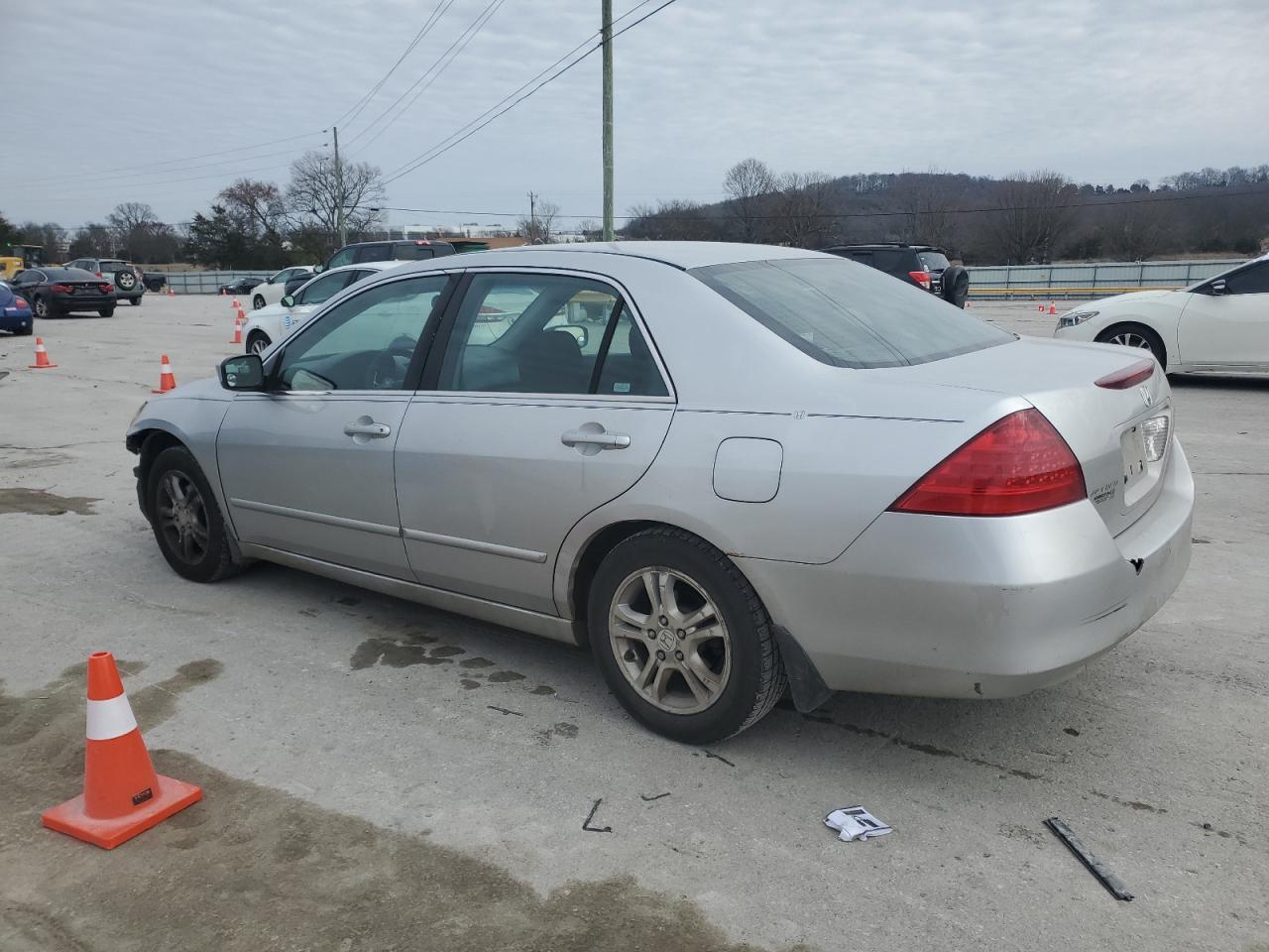 2007 Honda Accord - Image 2