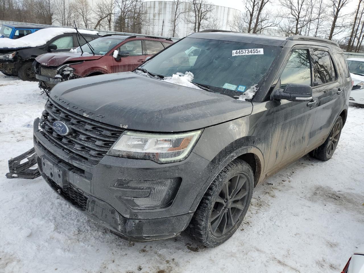 2017 Ford Explorer - Image 1