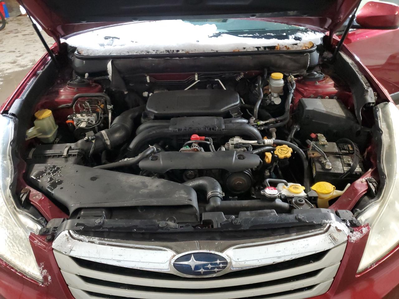 2011 Subaru Outback - Image 12