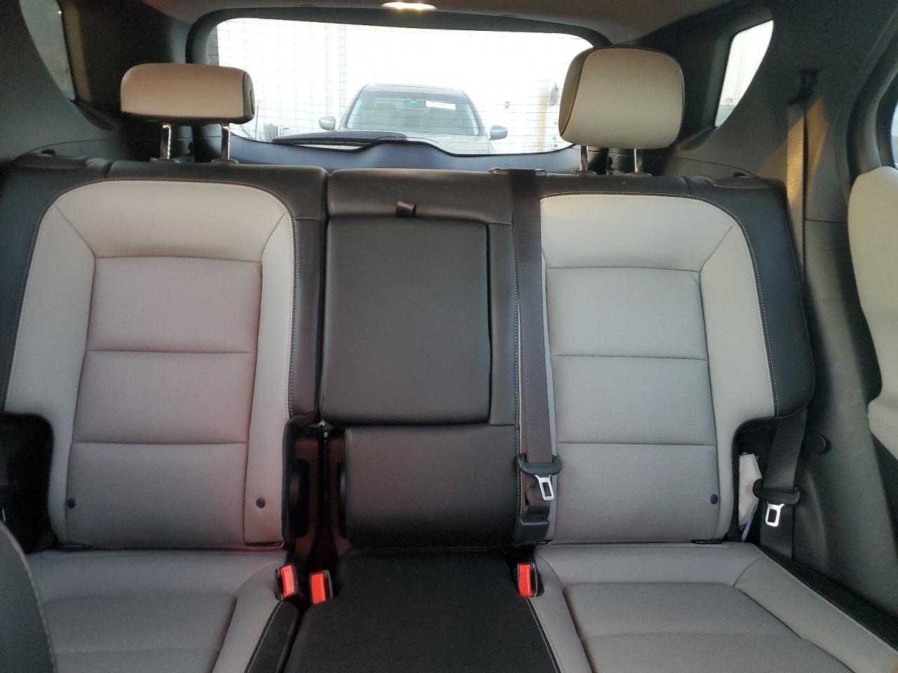 2018 Chevrolet Equinox - Image 10
