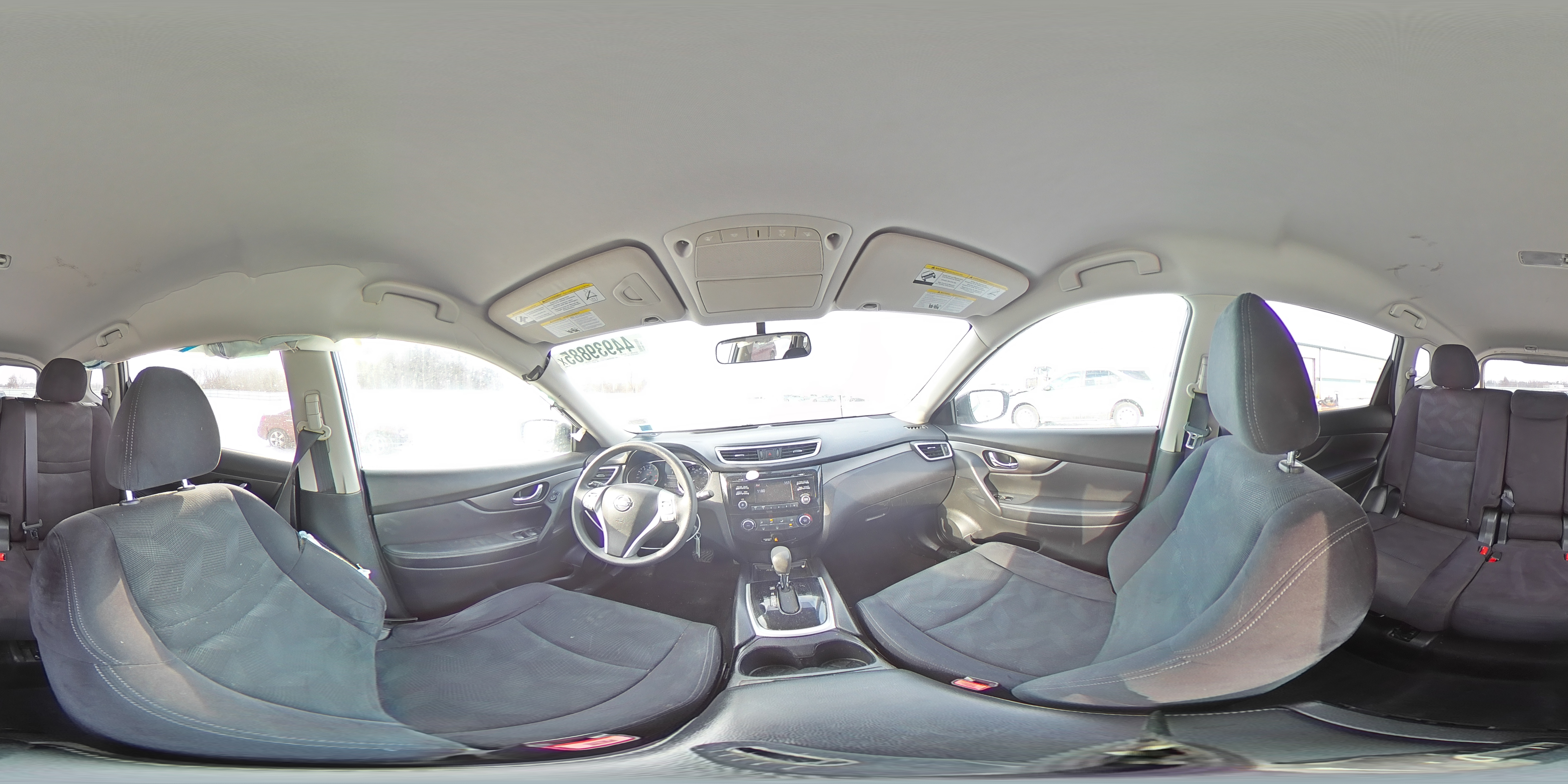 2016 Nissan Rogue - Image 14