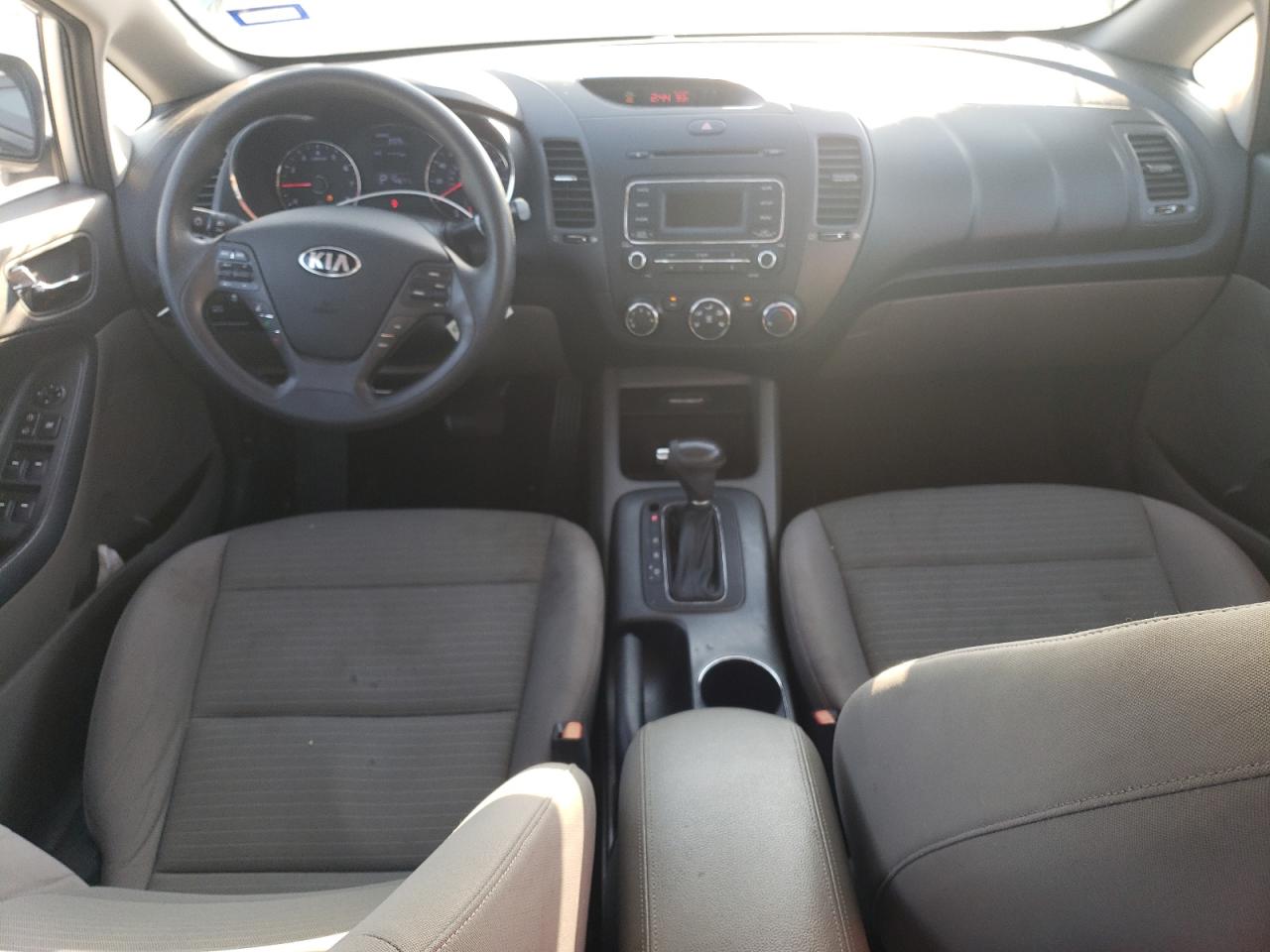 2015 Kia Forte - Image 8