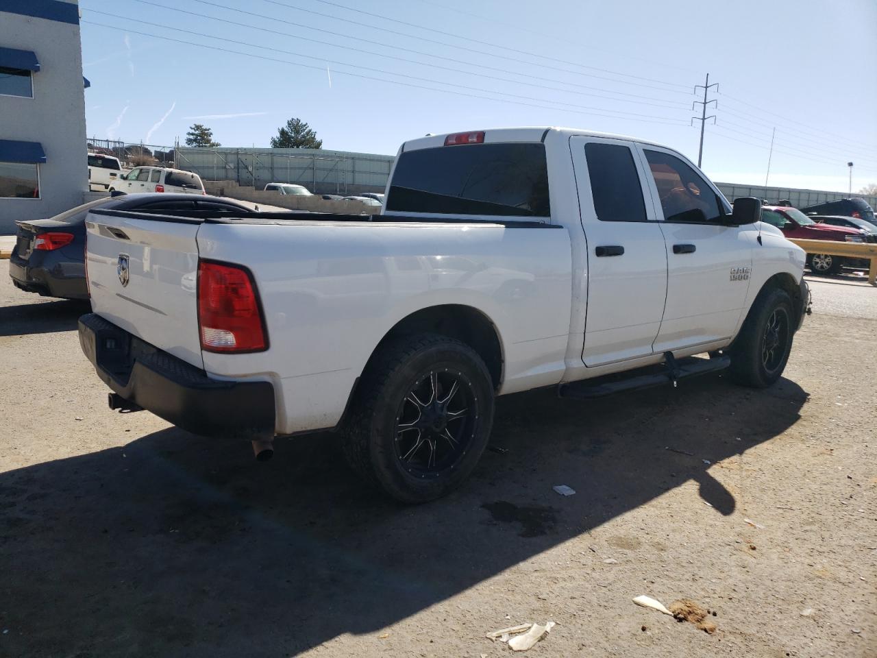 2016 RAM 1500 - Image 3