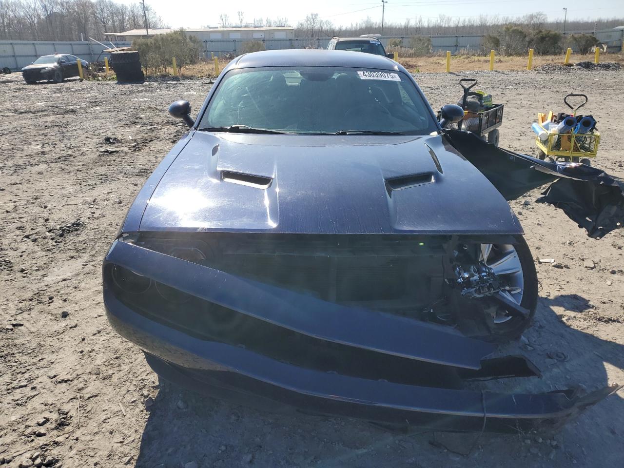 2015 Dodge Challenger - Image 5