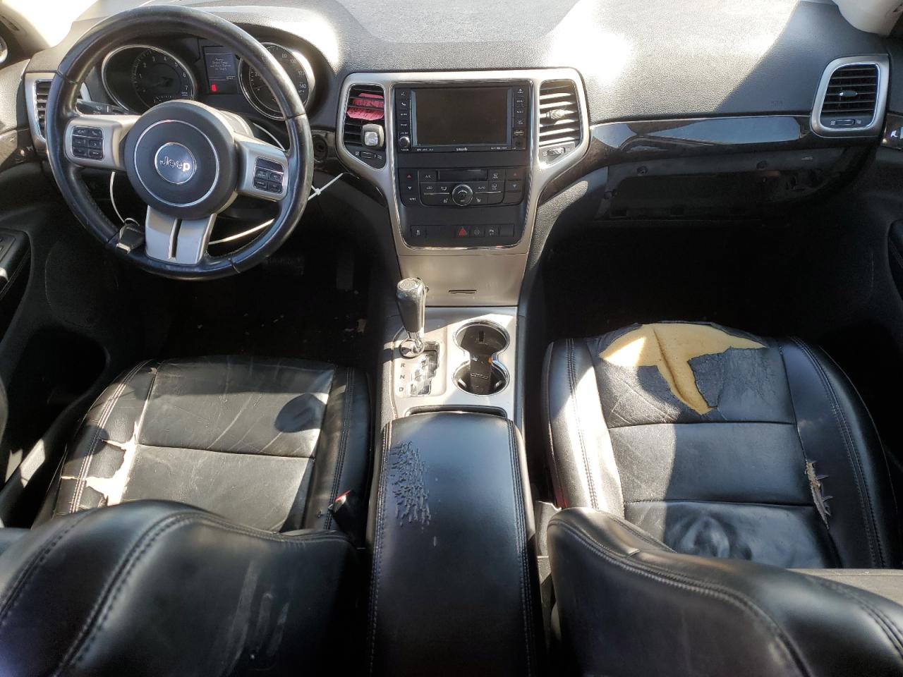 2011 Jeep Grand Cherokee - Image 8