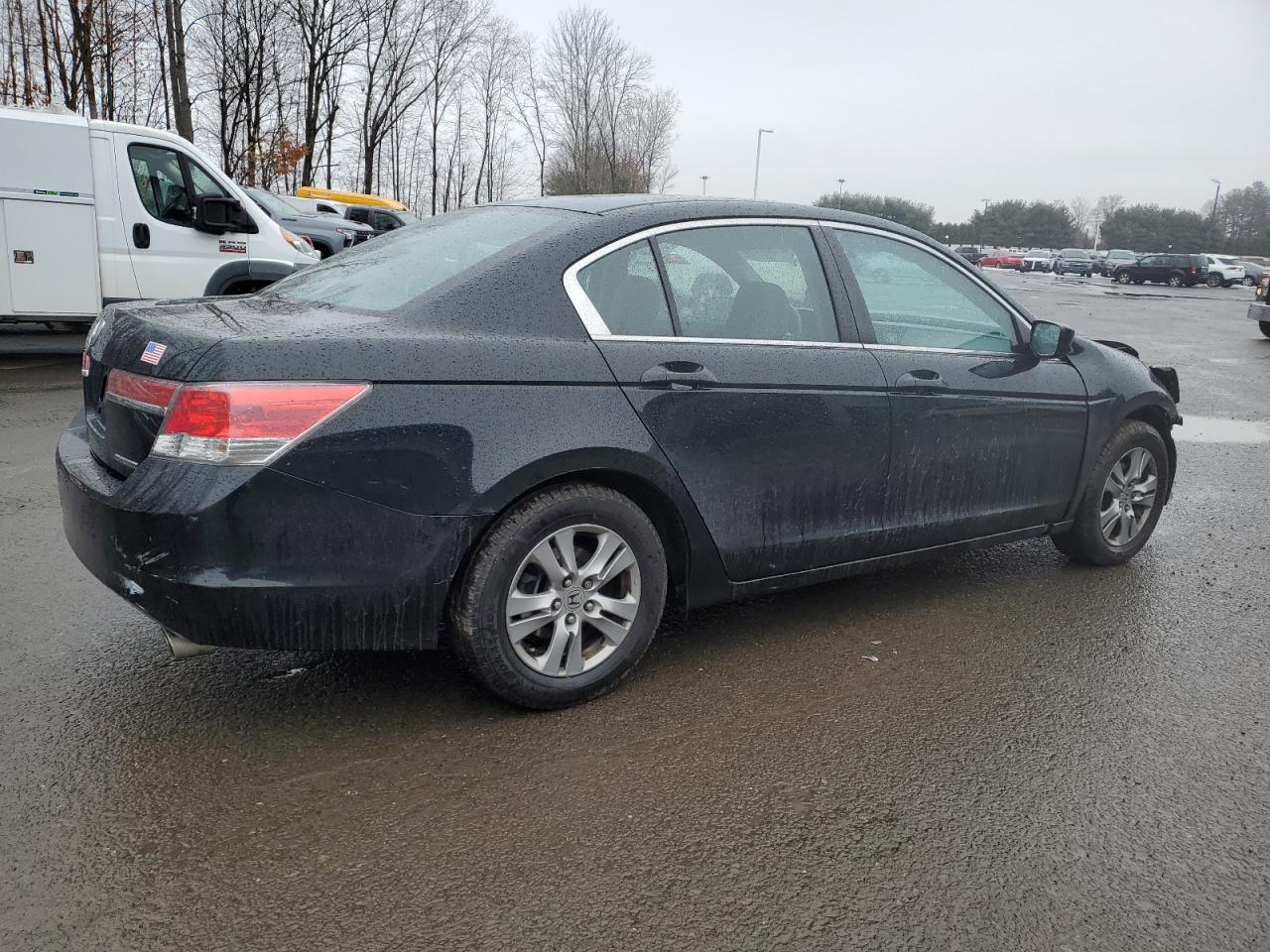 2011 Honda Accord - Image 3