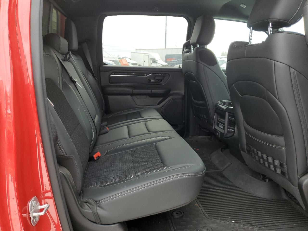 2021 RAM 1500 - Image 10