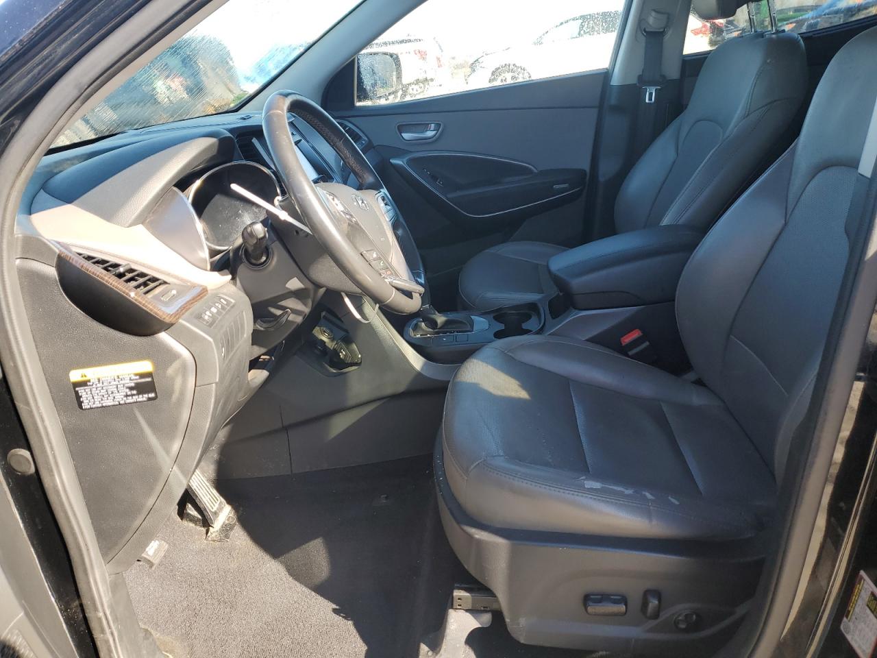 2017 Hyundai Santa Fe - Image 7