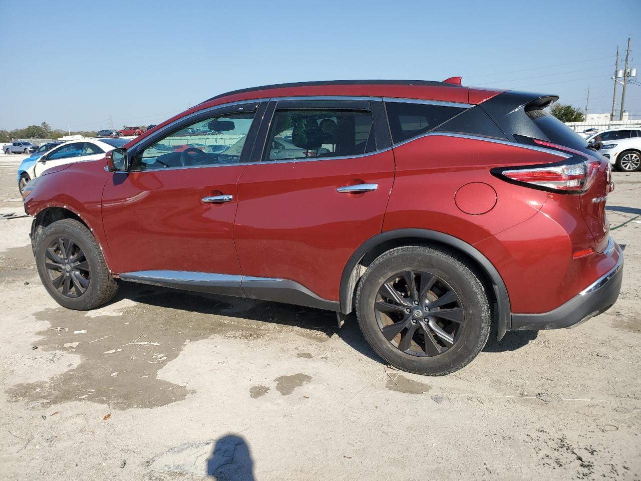 2018 Nissan Murano - Image 2