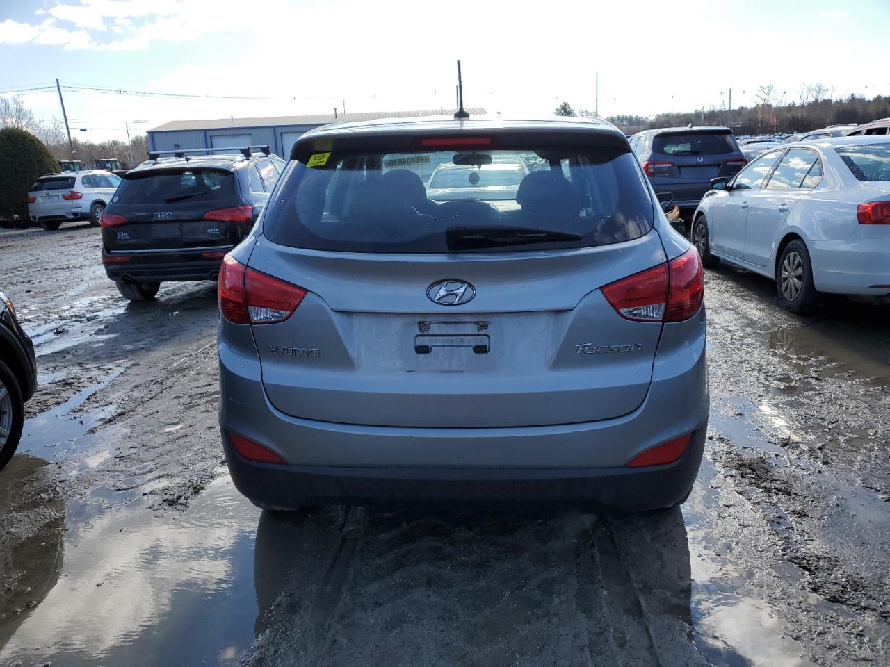 2011 Hyundai Tucson - Image 6