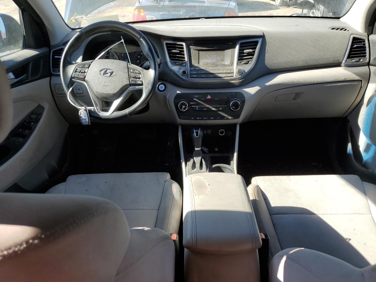 2016 Hyundai Tucson - Image 8