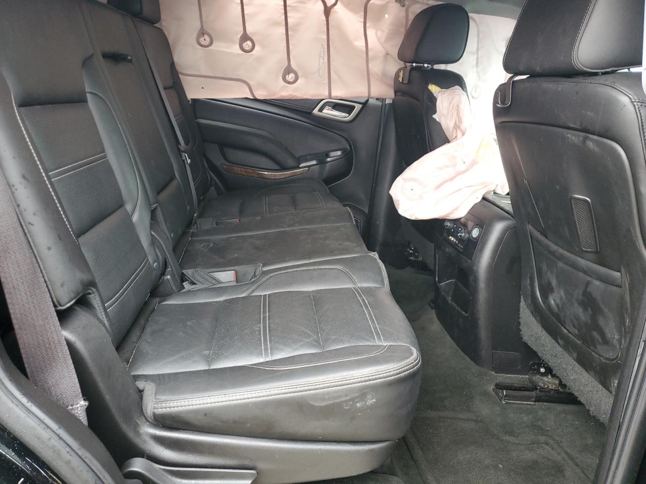 2015 GMC Yukon - Image 11
