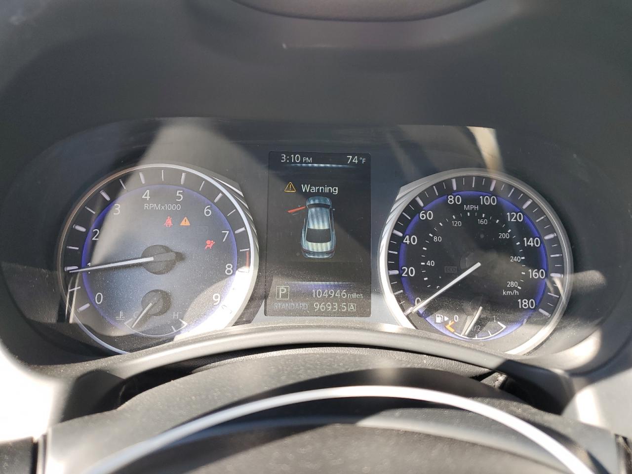 2015 Infiniti Q50 - Image 9
